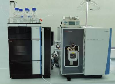 分析測試中心舉辦三重四級(jí)桿液相質(zhì)譜聯(lián)用儀裝機(jī)培訓(xùn)