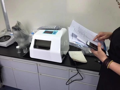 進(jìn)行程控定量封口機(jī)保養(yǎng)要注意的細(xì)節(jié)問題