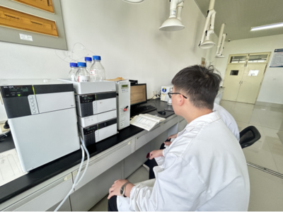 重實踐,強技能,學(xué)以致用促提升--質(zhì)量管理系開展現(xiàn)代儀器分析技術(shù)實訓(xùn)